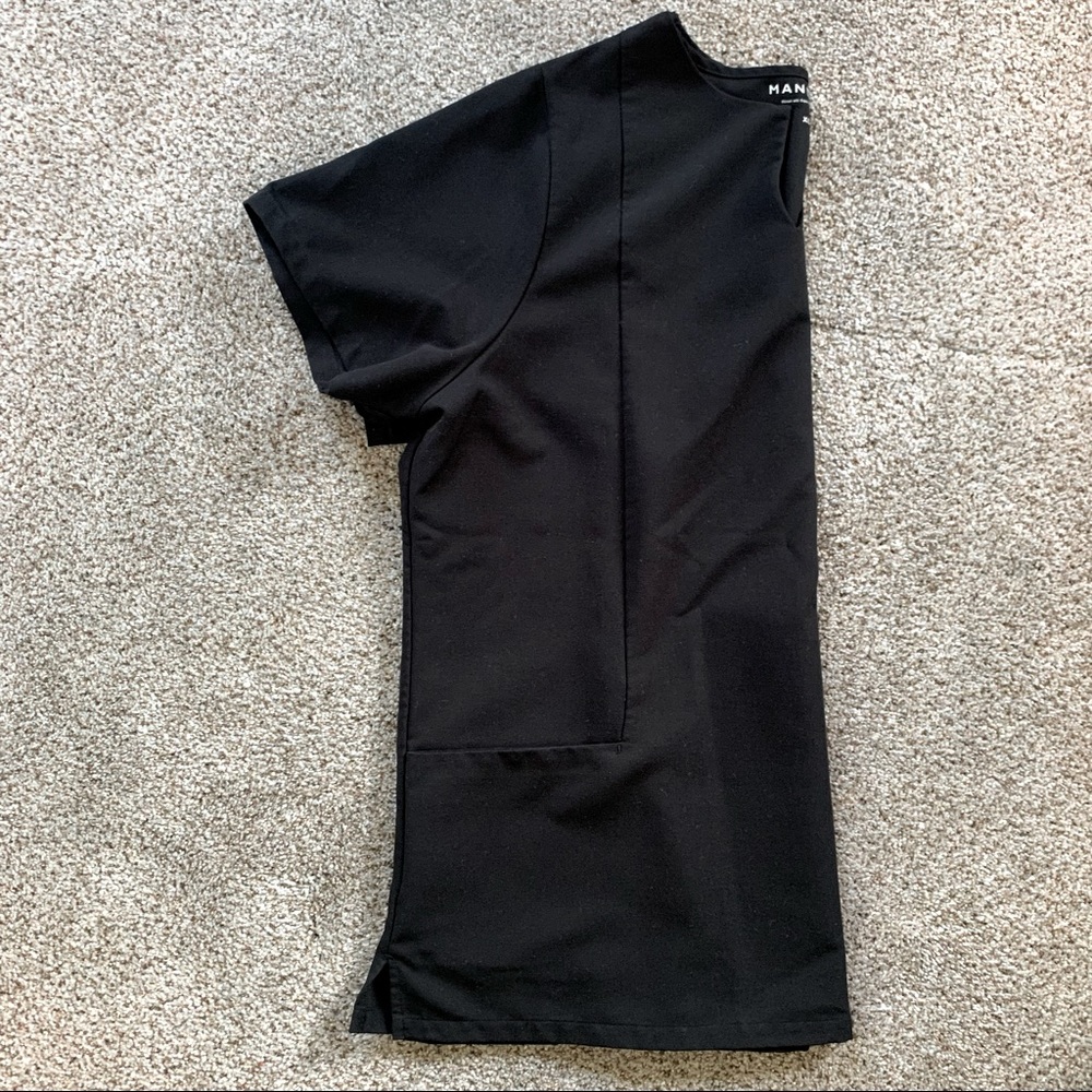 Mandala Black 5 Pocket Notch Neck Top Size XL